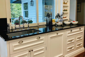 Complete Kitchen Renovation by Dirsell Constructions