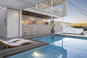 Swimming Pool by Dirsell Constructions