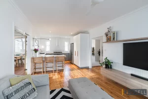 Mount Gravatt East Completed Project by Brisbane Builder Dirsell Constructions 2