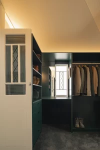 Boundary - A Timeless Transformation in Bardon, Queensland by Dirsell Constructions Gallery 5