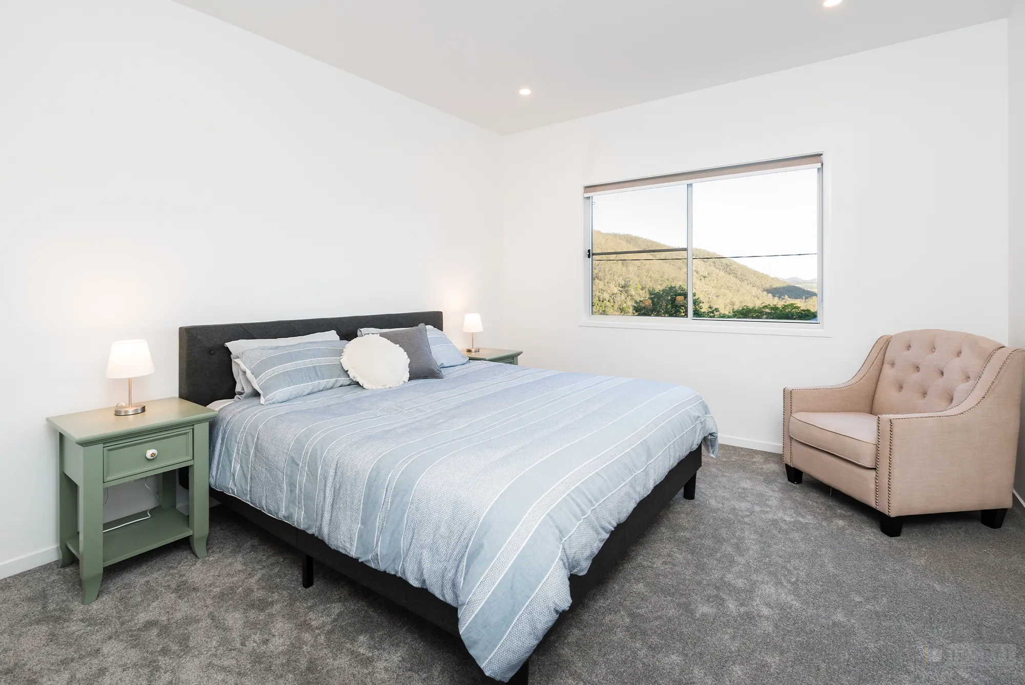 George - Rural Family Living in Somerset Crafted by Dirsell Constructions 17