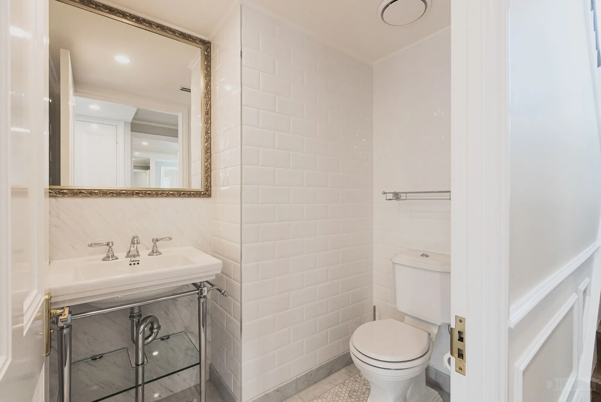 Manson - Beautiful Hendra Home Renovation by Dirsell Constructions Brisbane 16